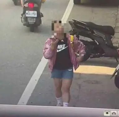凯发国际死伤已超900人！台积电：各工地停工！一女子逃生后返回救猫遇难知名男星家墙被震裂周杰伦讲述地震时情况(图5)