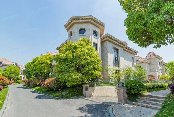 『』宝山上置名人天地售楼处：全石材新古典高雅建筑(图4)
