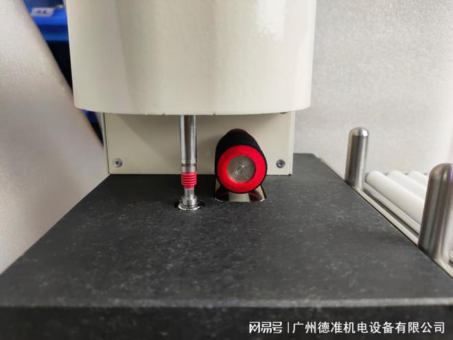 膜薄测厚仪为什么要选用天然的大理石工作台(图2)