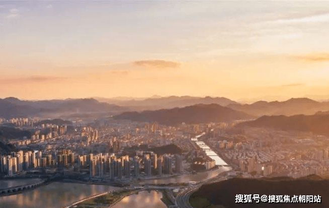 『』绿城桃李望湖售楼处：未开先火的爆款红盘(图11)