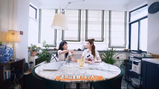 去朋友家做客进门就是客餐厅被她的玄关惊艳了实用又漂亮太好抄啦(图13)