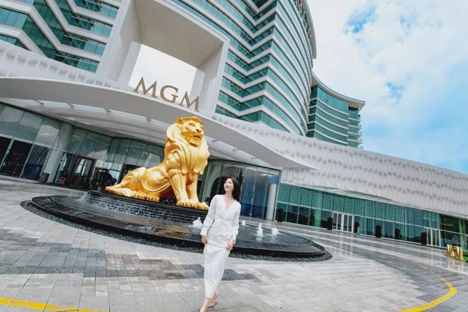 全新亮相的深圳美高梅酒店开启「让娱乐动人」的闪耀时刻！(图4)