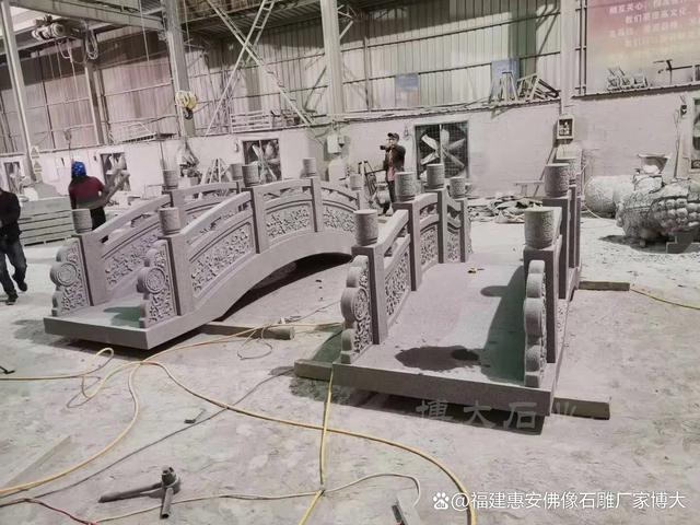 凯发国际现代园林设计中的石雕拱桥创新应用（多图欣赏）(图4)