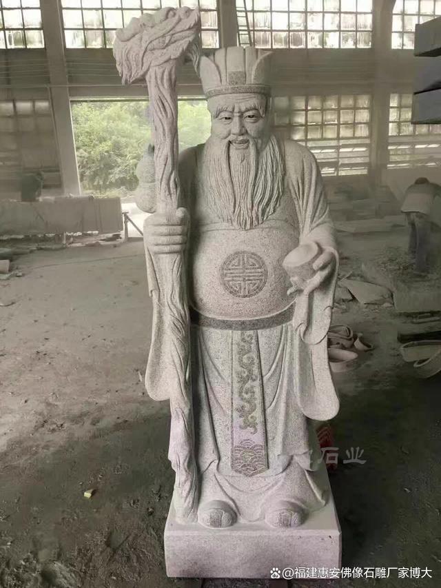 凯发国际首页石雕土地公雕刻中的难点与突破（多图欣赏）(图2)