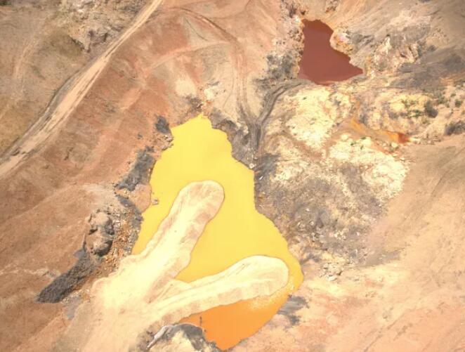 贵州安顺黔西南黔东南等地部分矿山开采破坏生态(图3)