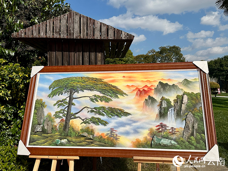 巨幅石画K8国际入口《万里江山图》项目在昆明石林启动(图3)