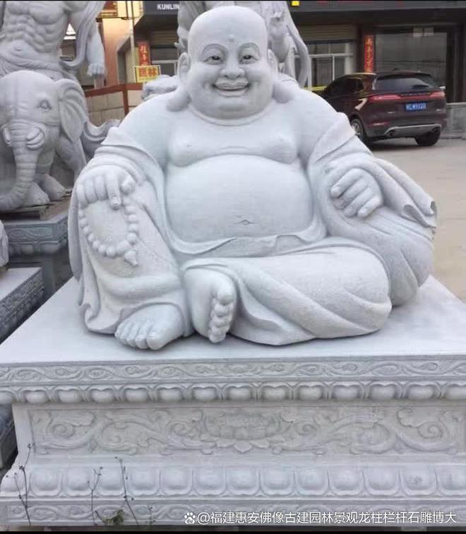 石雕弥勒佛在乡村建筑中的风格(图3)