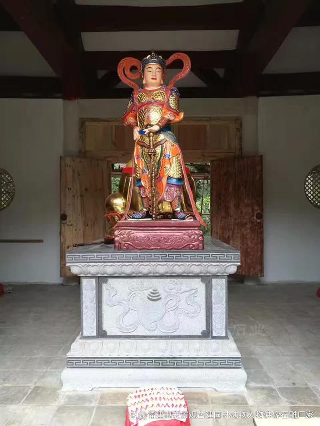 石雕须弥座佛台：为信众提供心灵的寄托与安宁（多图欣赏）(图2)
