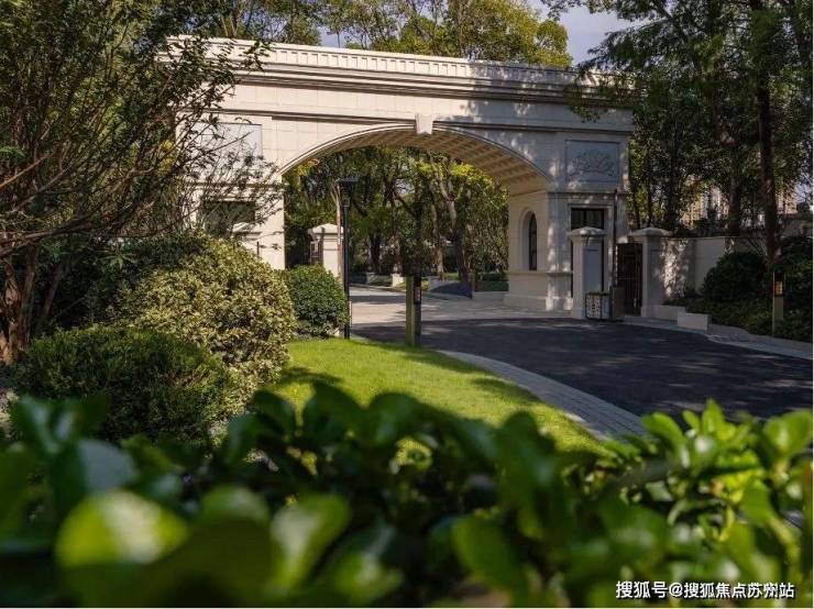 K8国际入口绿宝园翡梵(售楼处)绿宝园翡梵(营销中心)-售楼处楼盘欢迎您-小区环境-户型-价格-地址-楼盘详情-周边配套-电话-交房时间(图5)
