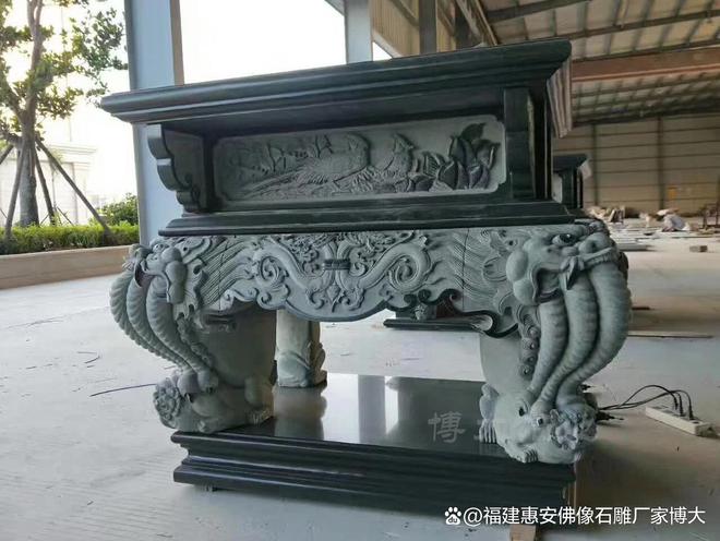 石雕供桌在私人收藏中的独特魅力：珍稀艺术品彰显品味(图6)