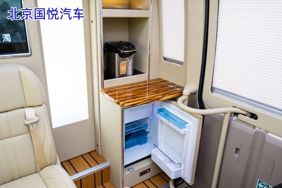 丰田考斯特10座版菏泽落地多少钱(图7)