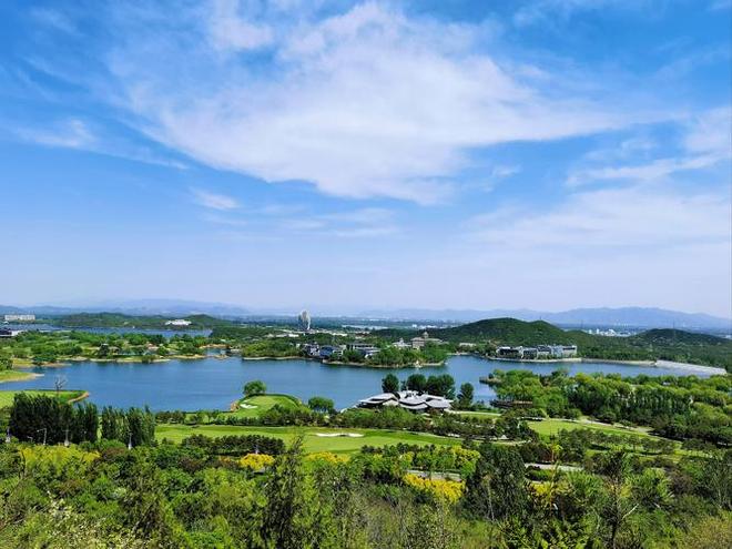 凯发国际首页◈绿城春风湖滨售楼处绿城春风湖滨发布：诗意栖居理想之地(图2)